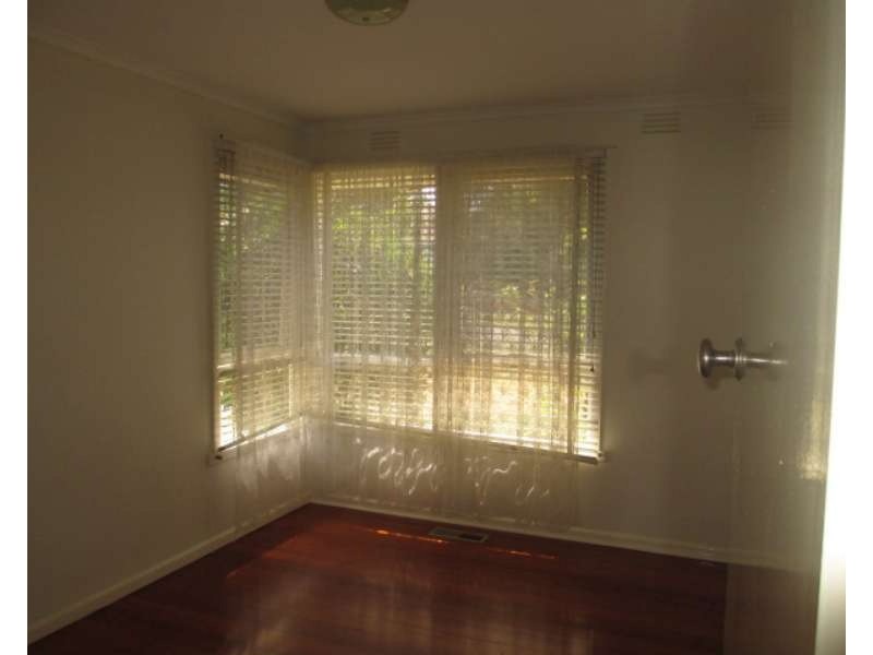 16 Holmes Street, Noble Park VIC 3174