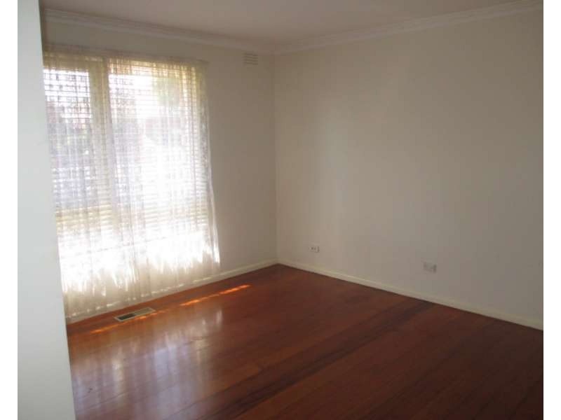 16 Holmes Street, Noble Park VIC 3174