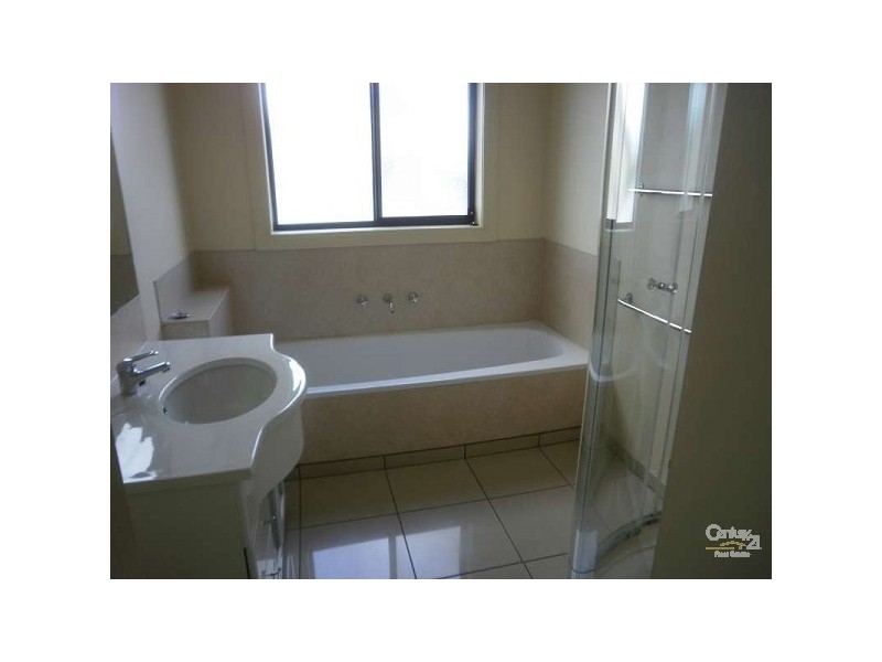 1/1-3 Bloomfield Road, Noble Park VIC 3174