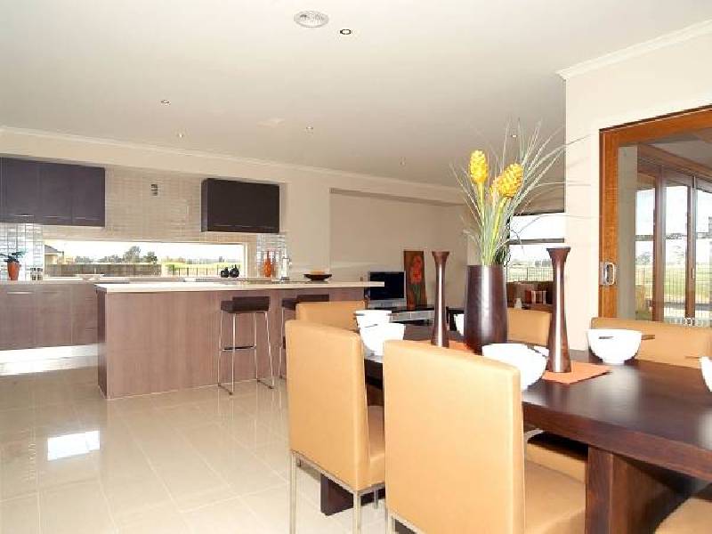 13 Flinders Chase, Sandhurst VIC 3977