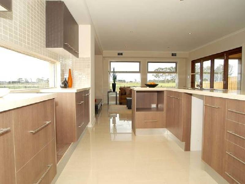 13 Flinders Chase, Sandhurst VIC 3977