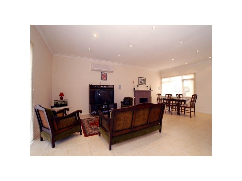 26 Eel Race Road, Seaford VIC 3198