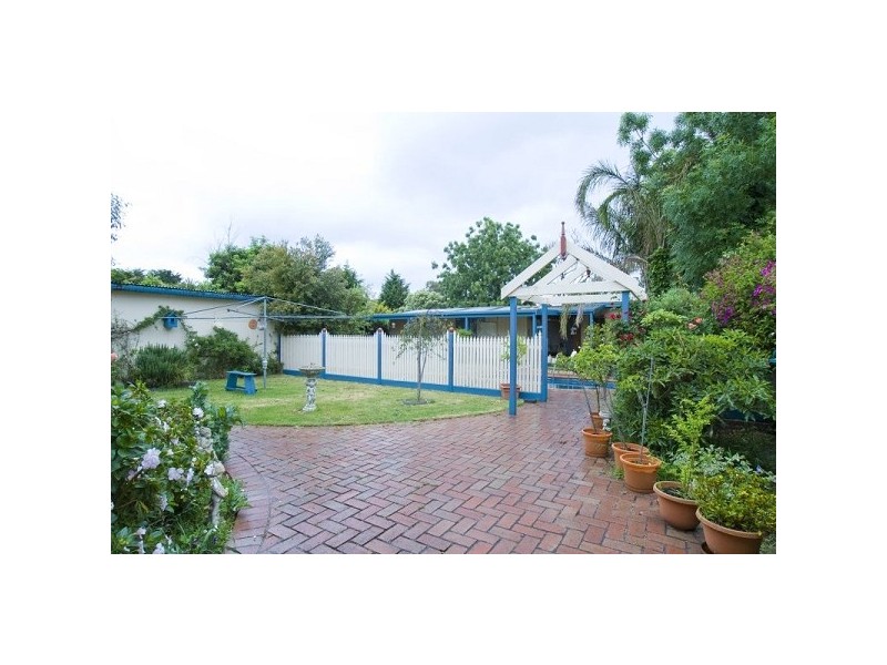 32 William Road, Carrum Downs VIC 3201