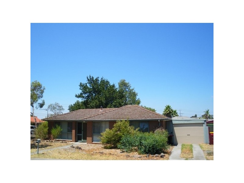 2 Yass Court, Patterson Lakes VIC 3197