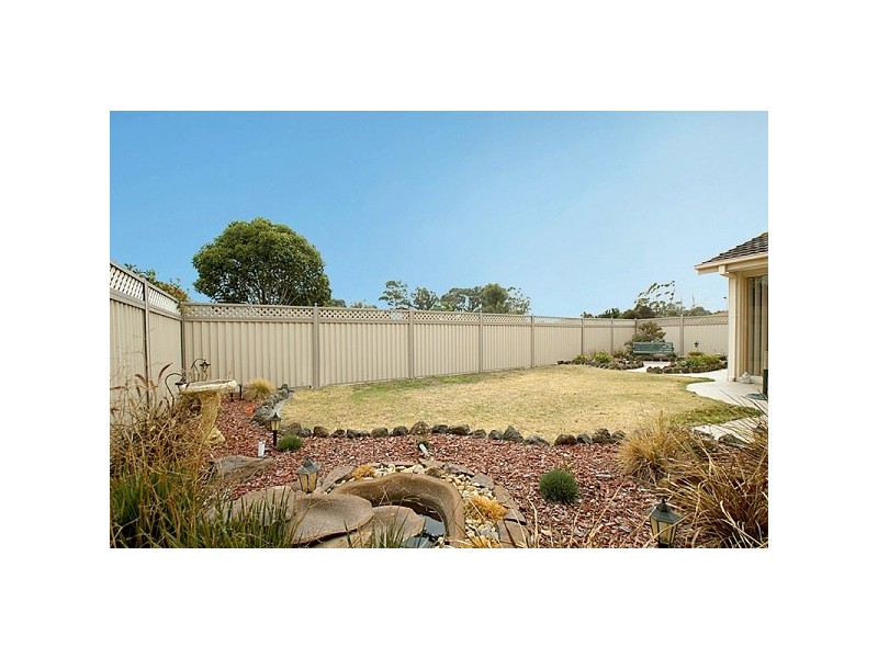 3 Adelong Court, Patterson Lakes VIC 3197