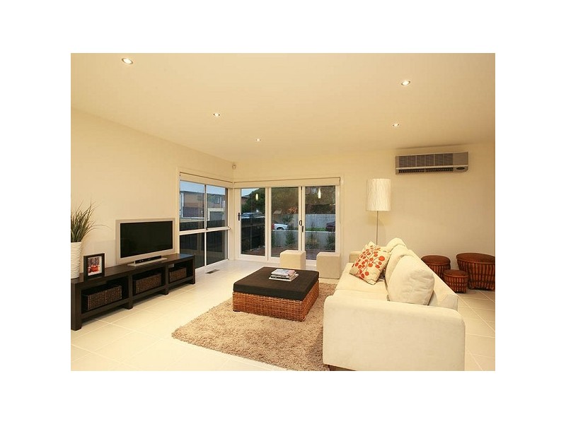 22 Swansea Road, Chelsea VIC 3196