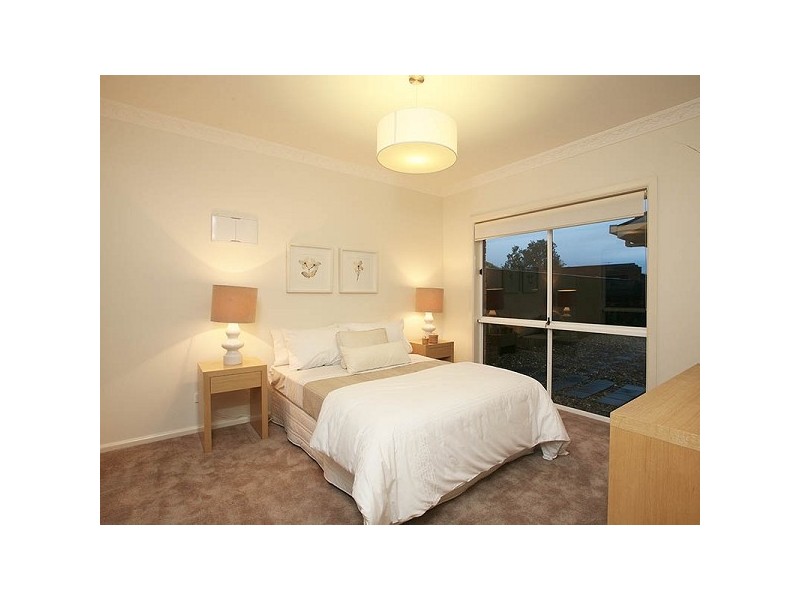 22 Swansea Road, Chelsea VIC 3196