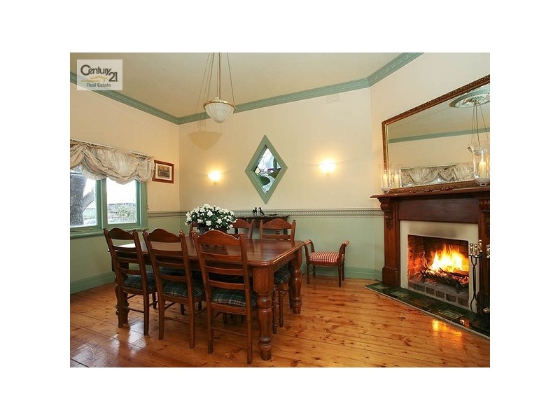 45 Evesham Road, Cheltenham VIC 3192