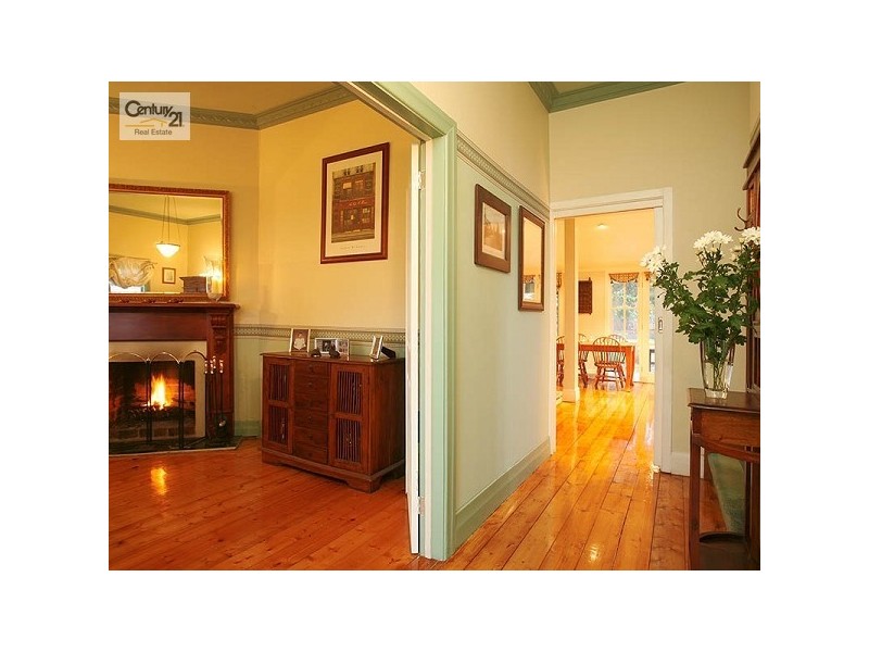 45 Evesham Road, Cheltenham VIC 3192