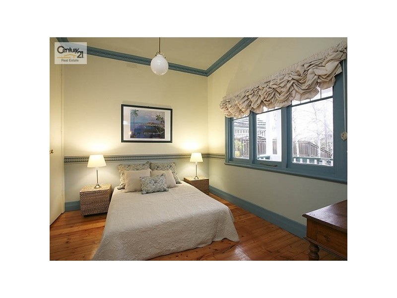 45 Evesham Road, Cheltenham VIC 3192