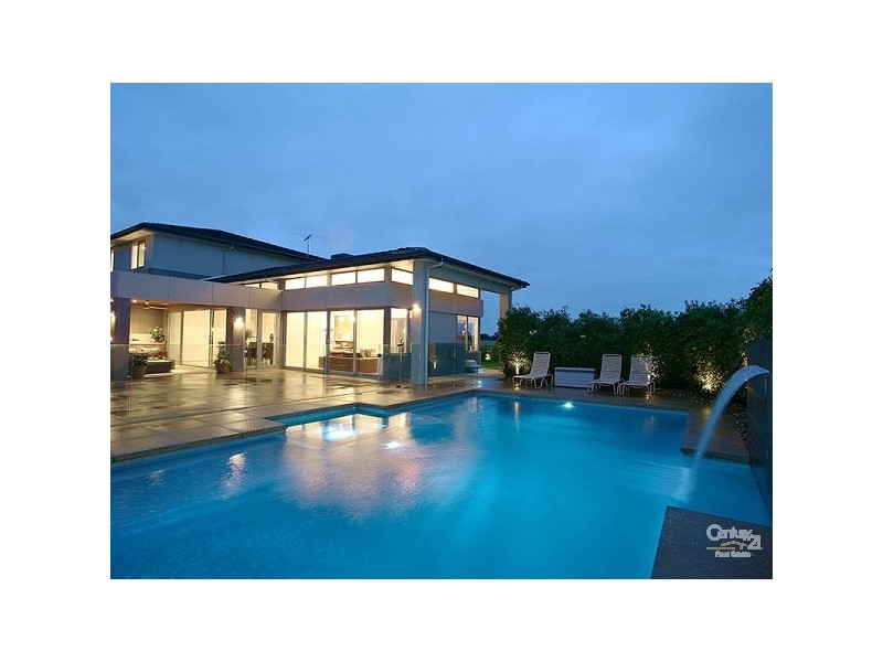 23 Feathery Grove, Sandhurst VIC 3977