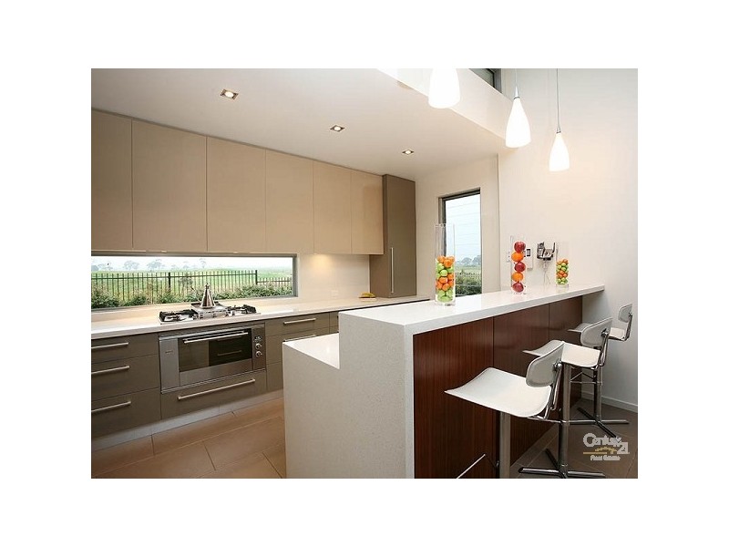 23 Feathery Grove, Sandhurst VIC 3977