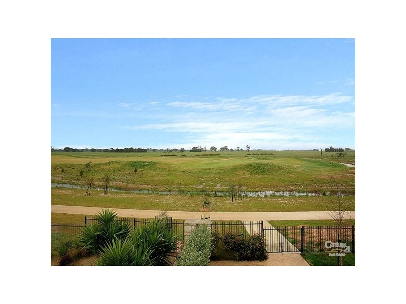 23 Feathery Grove, Sandhurst VIC 3977