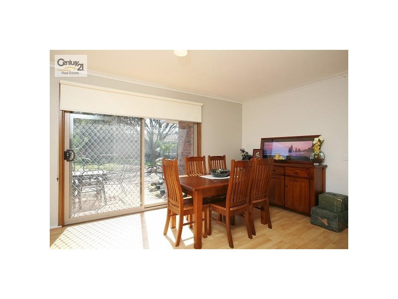 77 Coolibar Avenue, Seaford VIC 3198