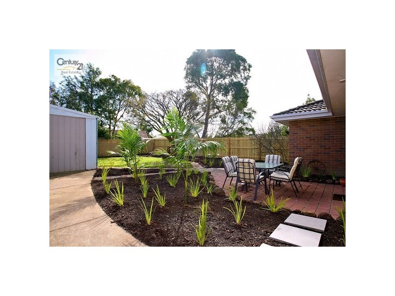 77 Coolibar Avenue, Seaford VIC 3198