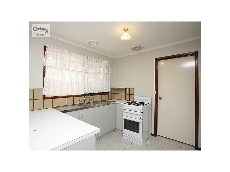 68 Kurrawa Crescent, Patterson Lakes VIC 3197