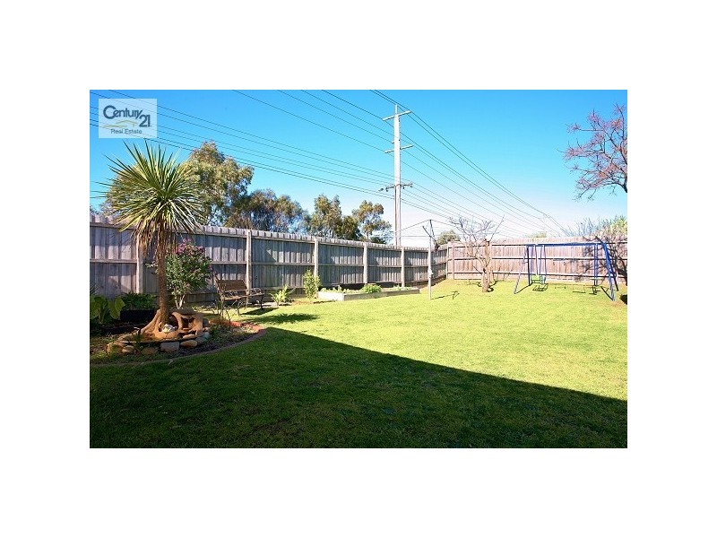 68 Kurrawa Crescent, Patterson Lakes VIC 3197