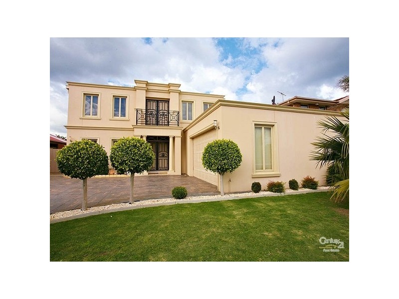 54 Governor Arthur Drive, Patterson Lakes VIC 3197