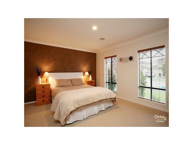 55 Harbour Drive, Patterson Lakes VIC 3197