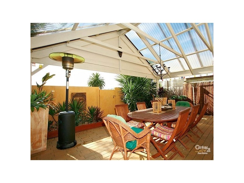 16 Tiller Lane, Patterson Lakes VIC 3197