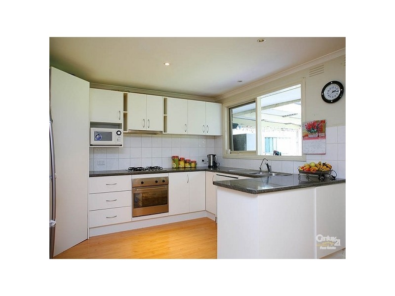 4 Adelong Court, Patterson Lakes VIC 3197