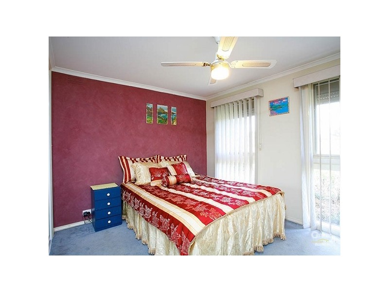 4 Adelong Court, Patterson Lakes VIC 3197