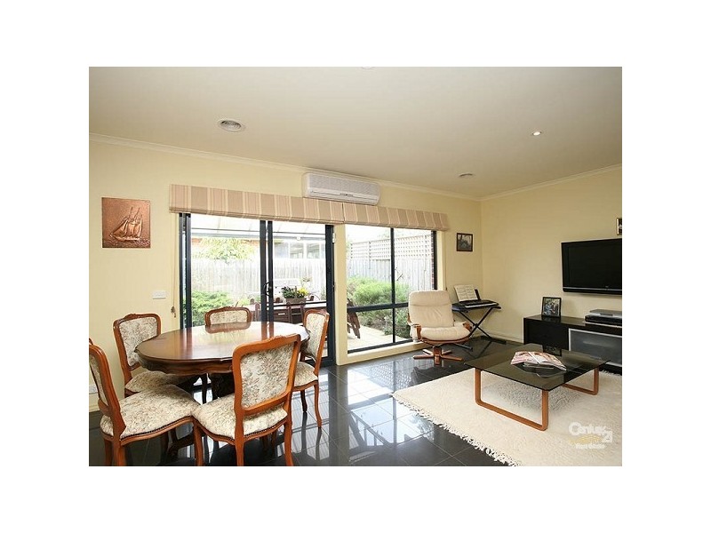 1/2 Stanley Street, Carrum VIC 3197