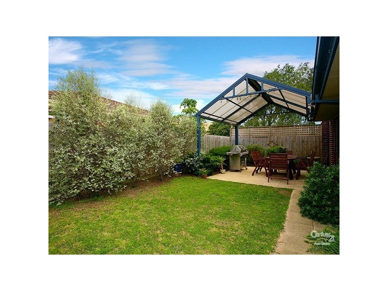 1/2 Stanley Street, Carrum VIC 3197
