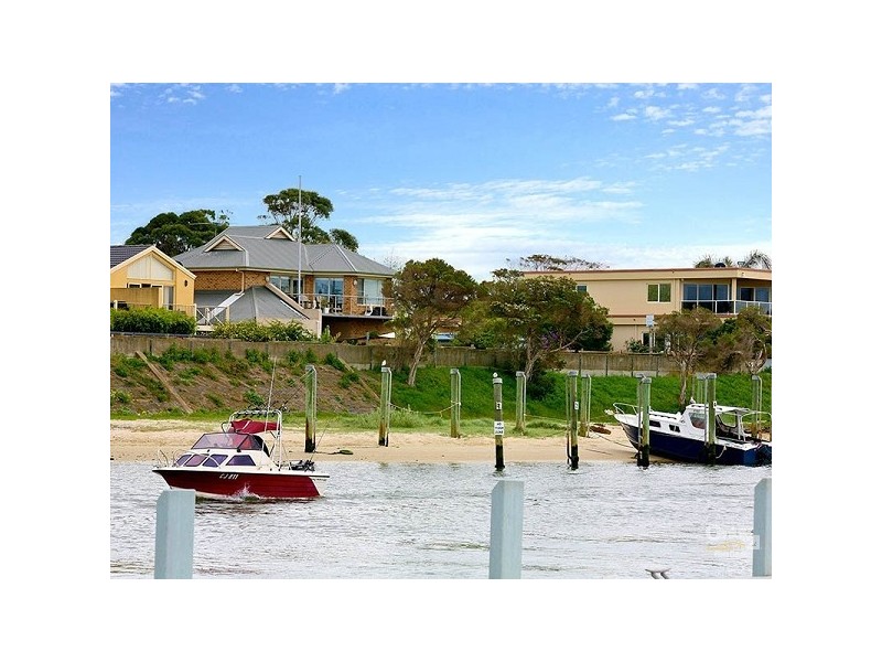 1/2 Stanley Street, Carrum VIC 3197