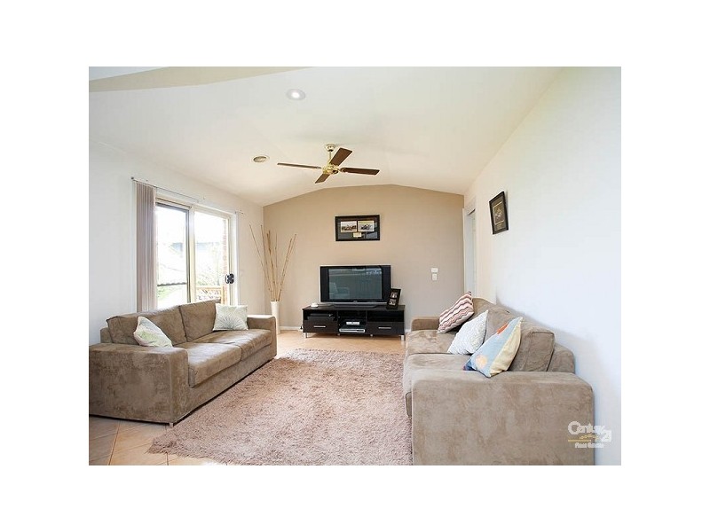 6 Sun Rise, Patterson Lakes VIC 3197