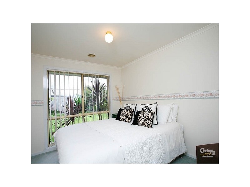 6 Sun Rise, Patterson Lakes VIC 3197