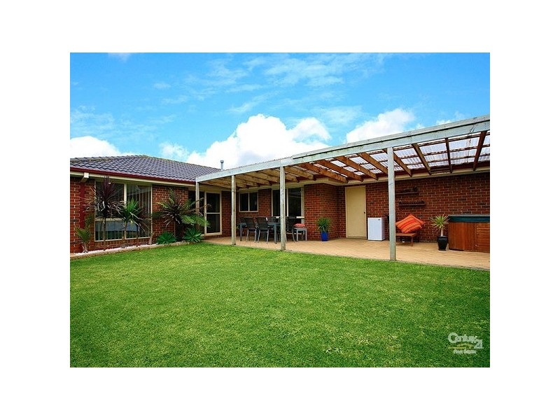 6 Sun Rise, Patterson Lakes VIC 3197