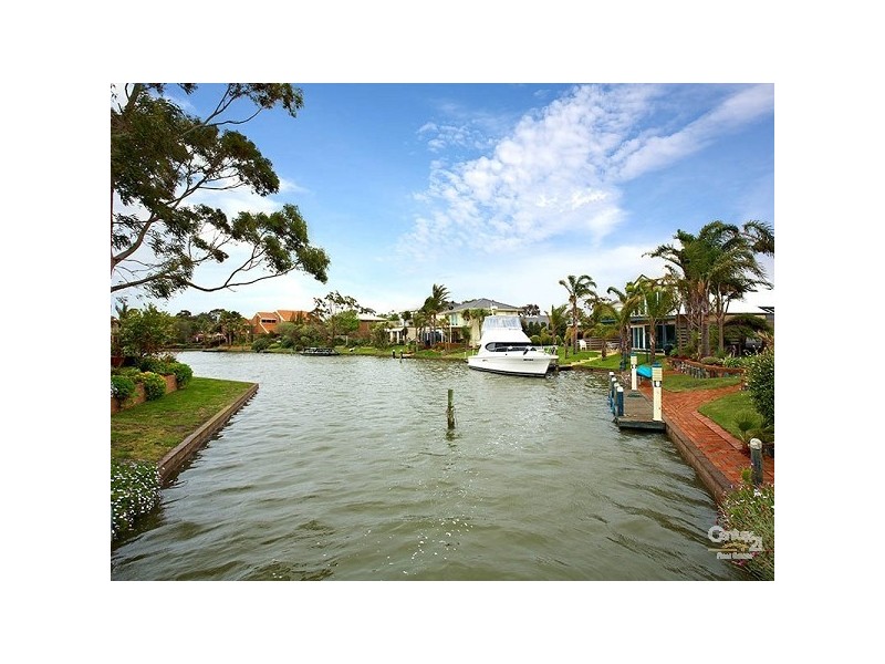 1 Mariners Island, Patterson Lakes VIC 3197