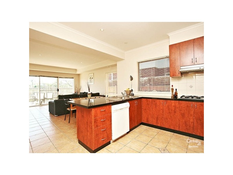 13 Starboard Lane, Patterson Lakes VIC 3197