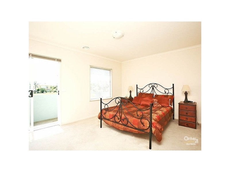 13 Starboard Lane, Patterson Lakes VIC 3197