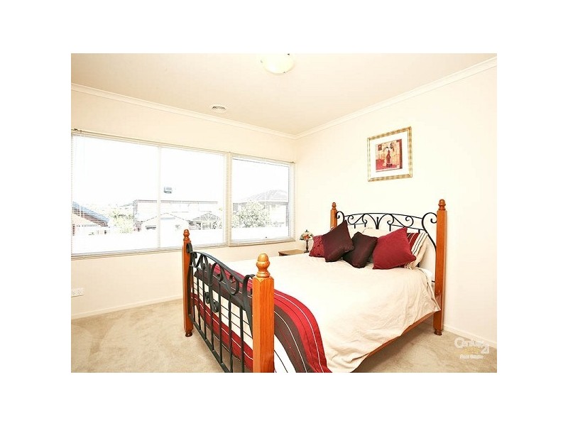 13 Starboard Lane, Patterson Lakes VIC 3197