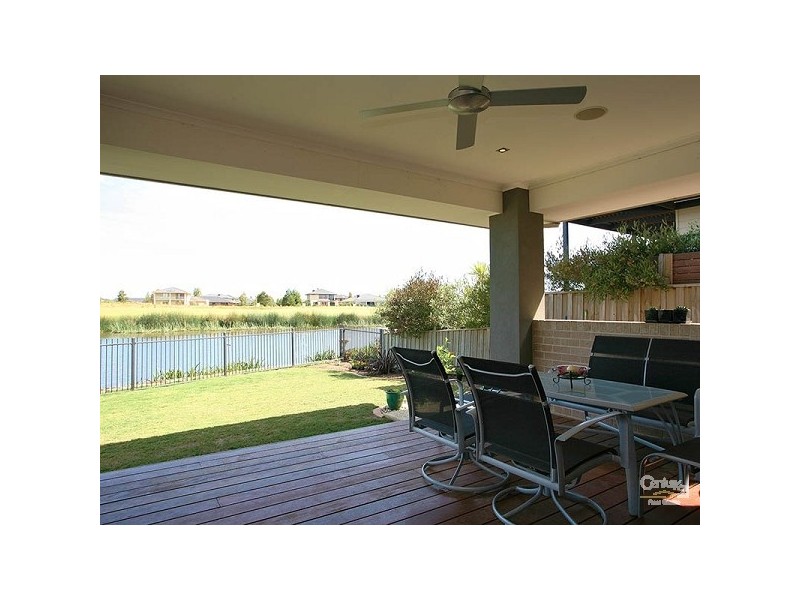 2 Parkhart Circle, Sandhurst VIC 3977