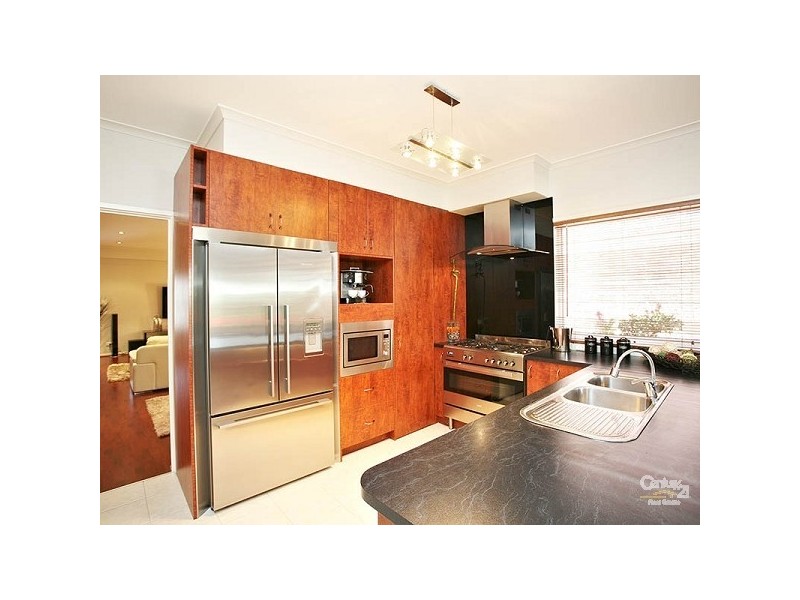 3 Starboard Lane, Patterson Lakes VIC 3197