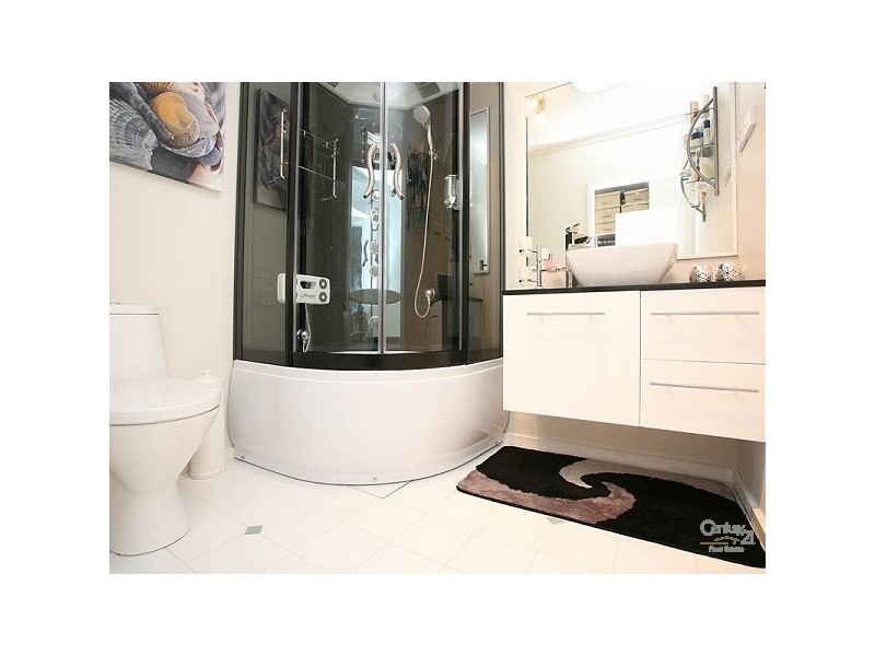 3 Starboard Lane, Patterson Lakes VIC 3197