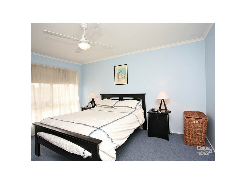 15/2 Alkira Court, Patterson Lakes VIC 3197