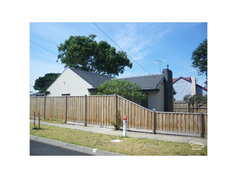 44 Park Street, Seaford VIC 3198