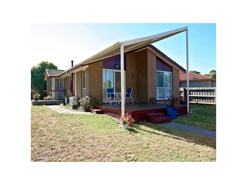 18 Kurrawa Crescent, Patterson Lakes VIC 3197