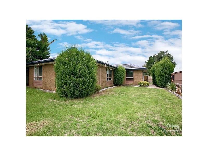 8 Terrigal Drive, Patterson Lakes VIC 3197
