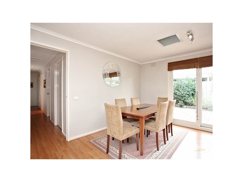 8 Terrigal Drive, Patterson Lakes VIC 3197