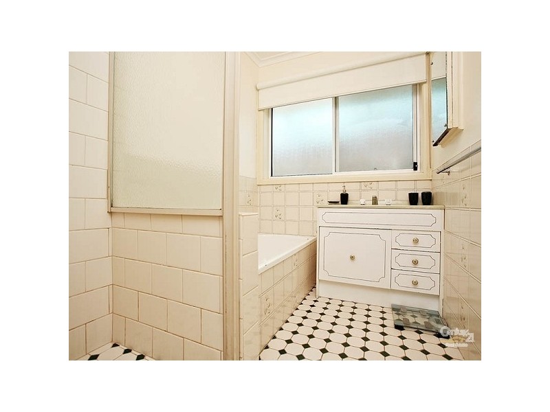 237 Seaford Road, Seaford VIC 3198