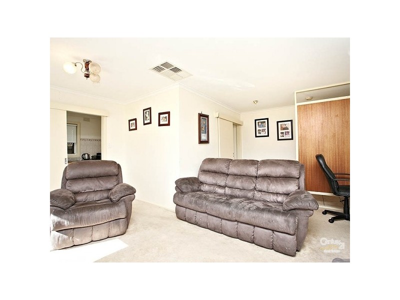 237 Seaford Road, Seaford VIC 3198