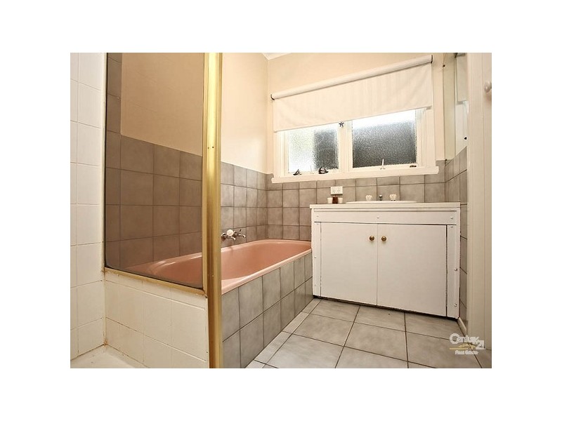 56 Nabilla Avenue, Seaford VIC 3198