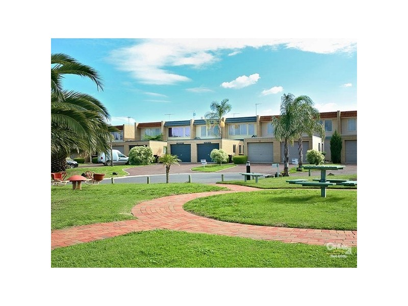 11/74 Gladesville Boulevard, Patterson Lakes VIC 3197