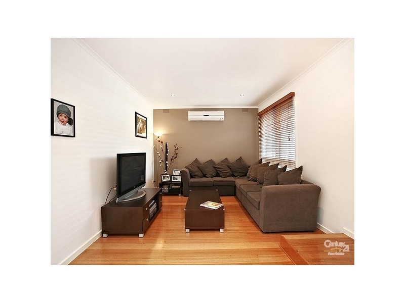 11 Sturdee Street, Seaford VIC 3198