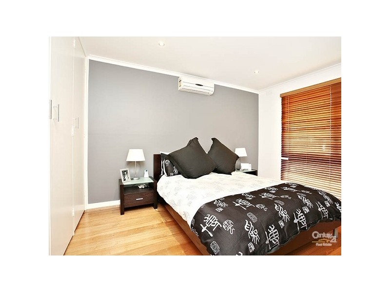 11 Sturdee Street, Seaford VIC 3198